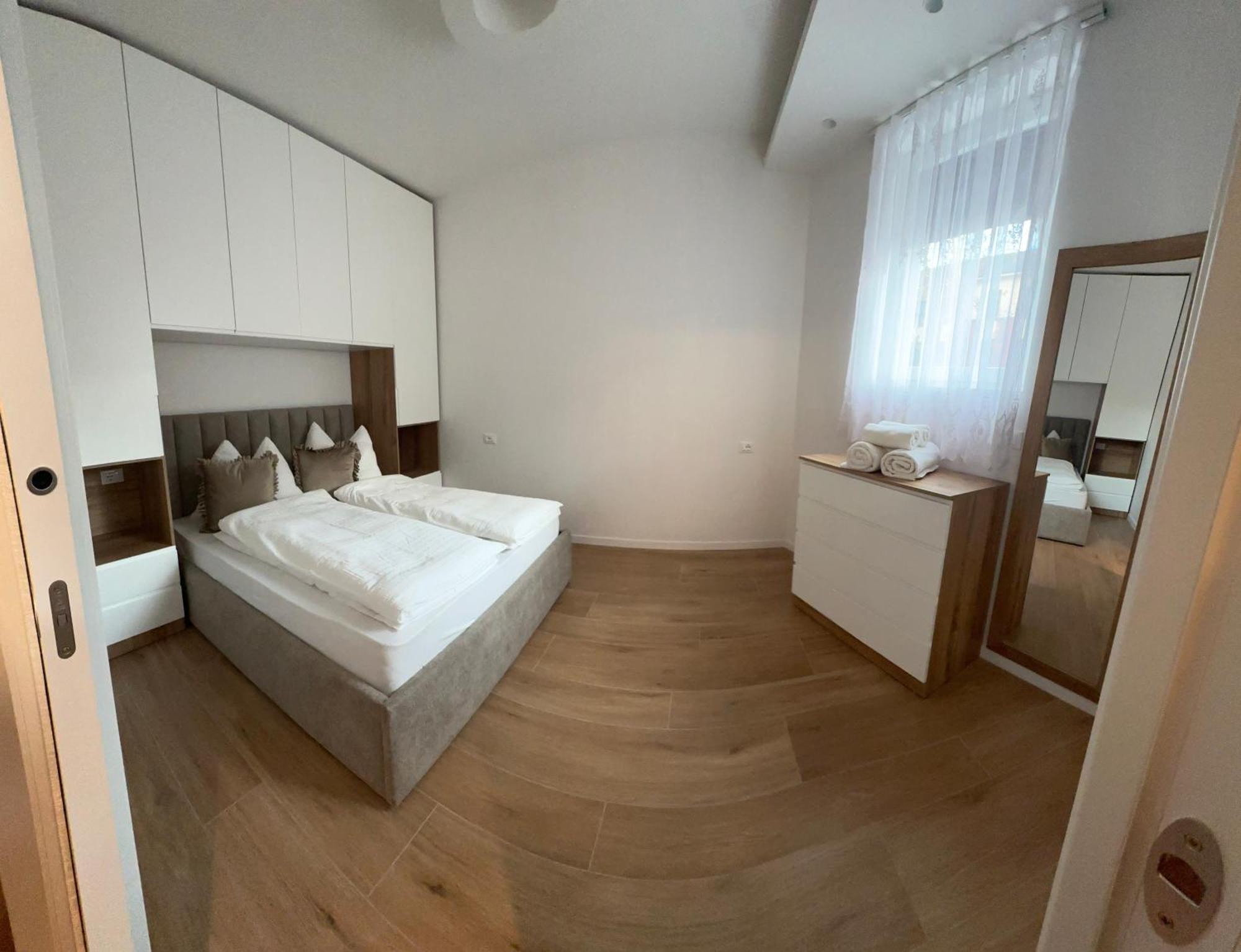 Villa Hajdi Q & U เมราโน ภายนอก รูปภาพ
